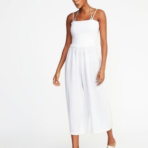 Old Navy Pants - WOMEN'S SMOCKED WIDE LEG CULOtte jumpsuit/romper Old Navy Pants - WOMEN'S SMOCKED WIDE LEG CULOtte jumpsuit/romper